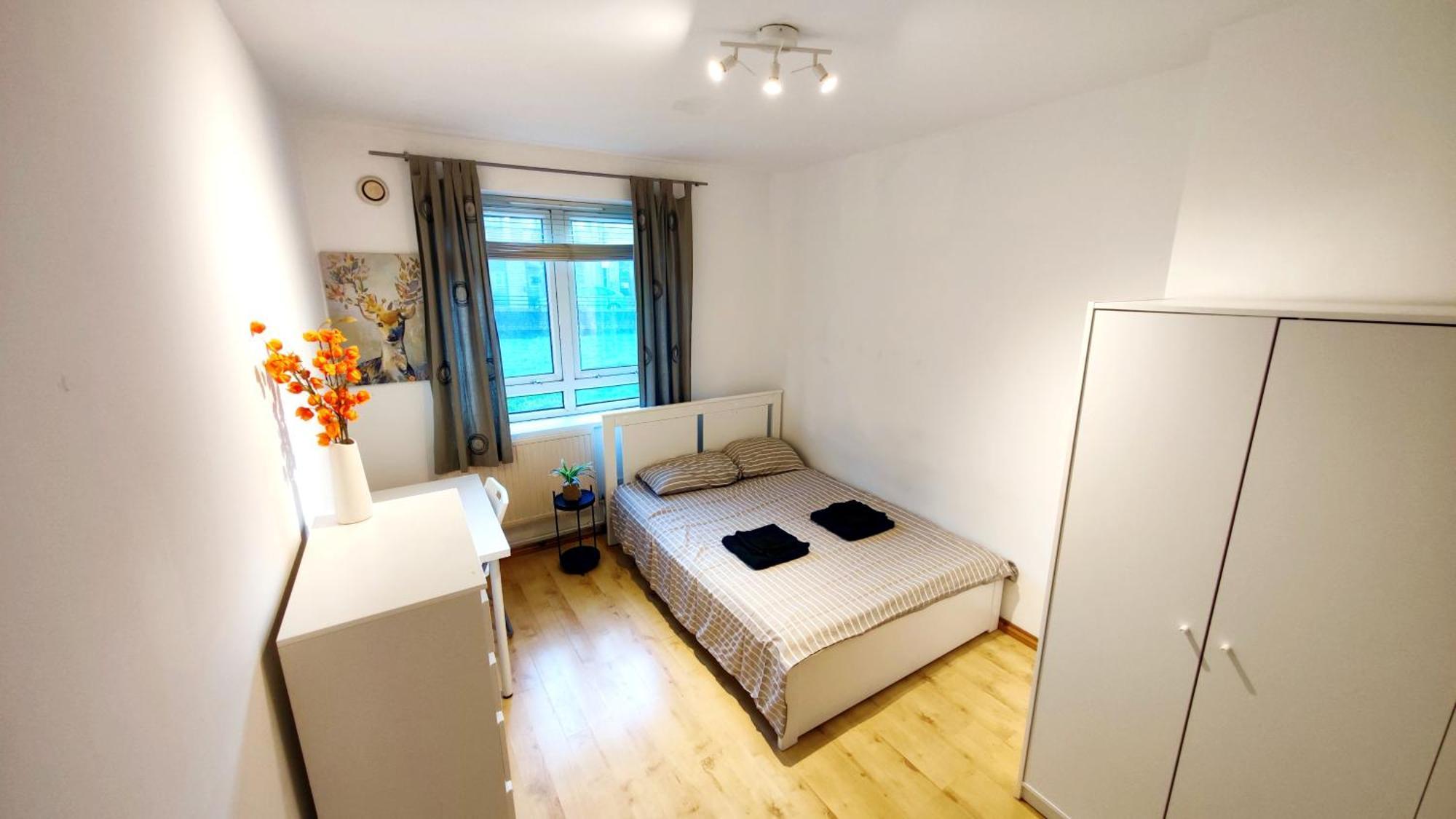 Spacious Flat With 2 To 3 Bedrooms In Central Лондон Екстериор снимка